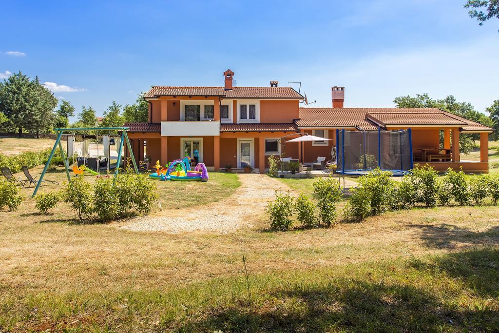 Apartments Matelici Divsici Exterior photo